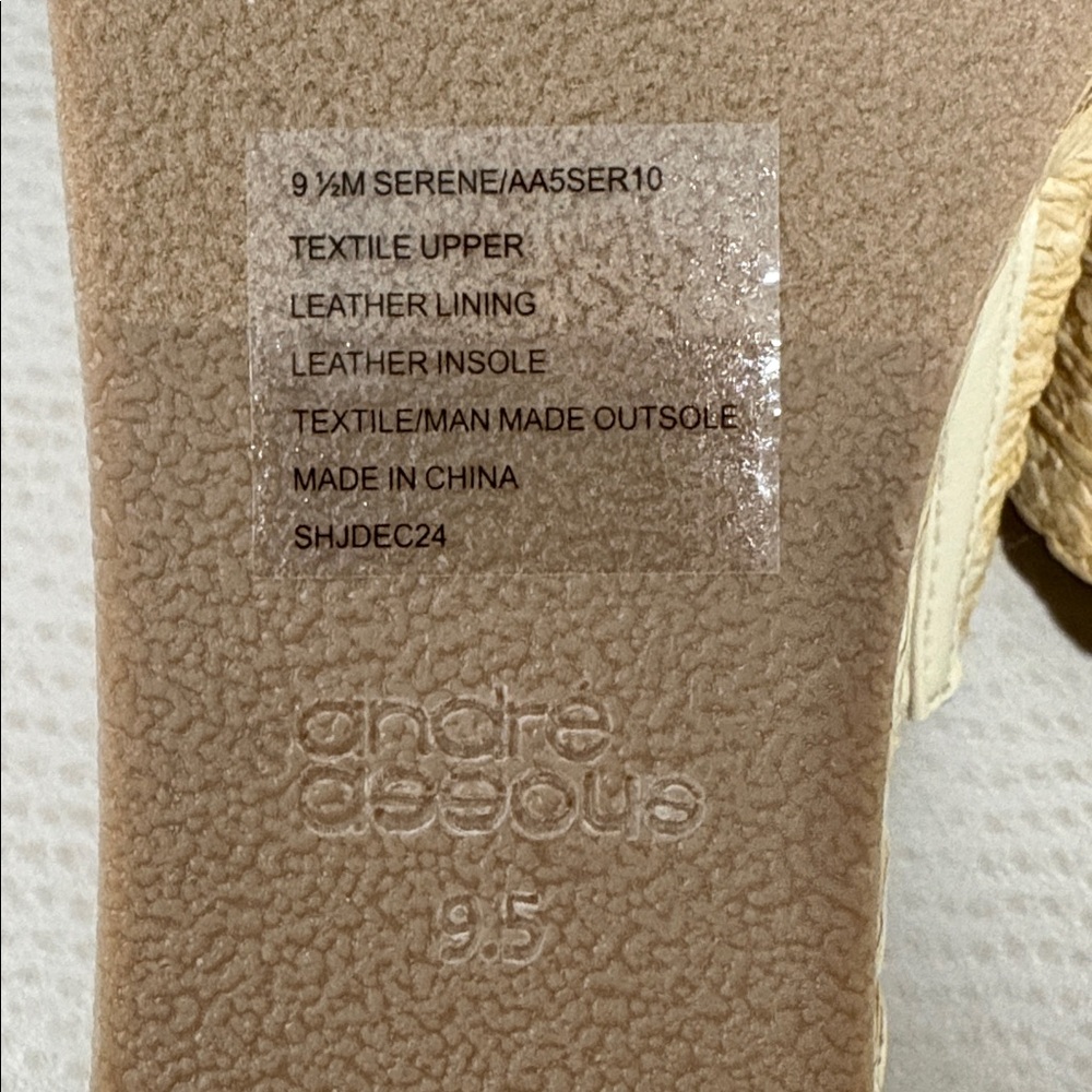 Andre Assous SERENE RAFFIA ESPADRILLE WEDGE - Picture 16 of 16